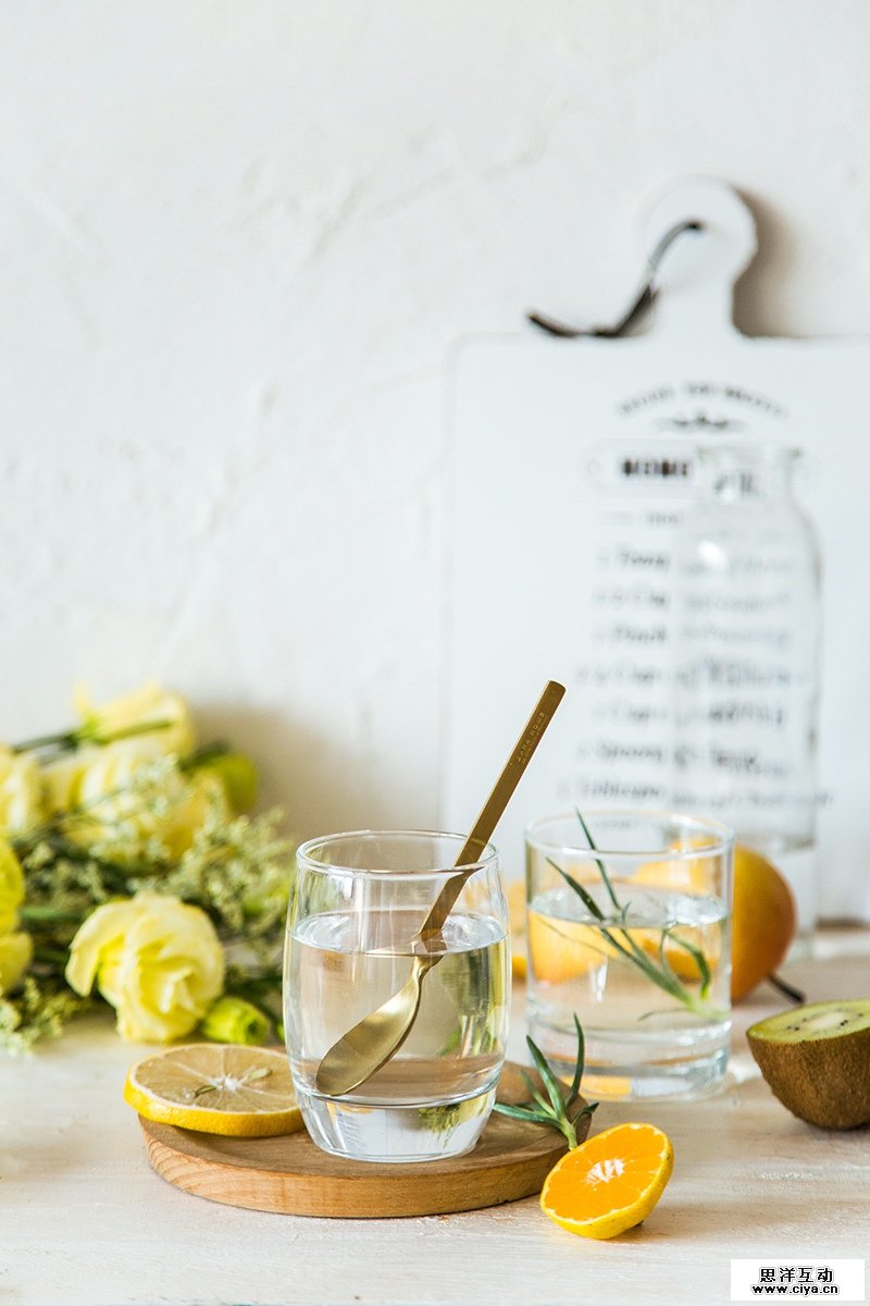 查看《10月生活小记》原图，原图尺寸：800x1200