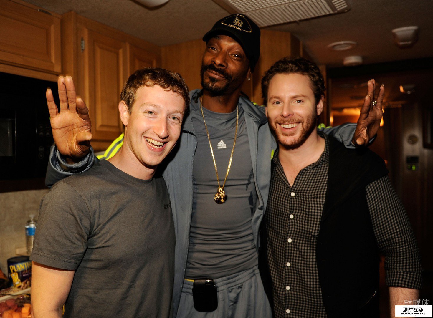 1495164228-1569-0519