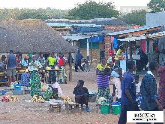 非洲小朋友举牌视频刷爆朋友圈！它背后的真相原来是……