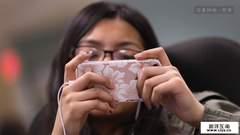 　连续三周占据App Store国外榜第一名，这款主打匿名社交的产品究竟是什么来头?