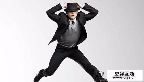 腾讯在摘掉游戏公司的帽子，美图想摆脱卖手机吃饭的影子