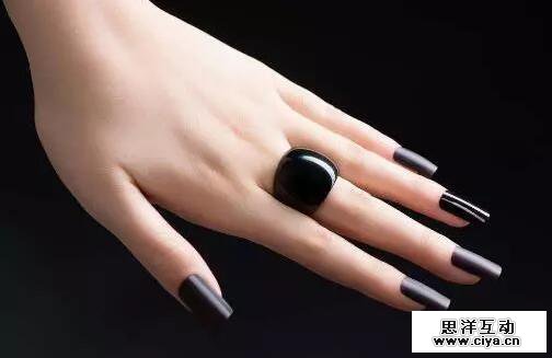 内忧外患下，当年的O2O英雄河狸家如今还有几分光彩？