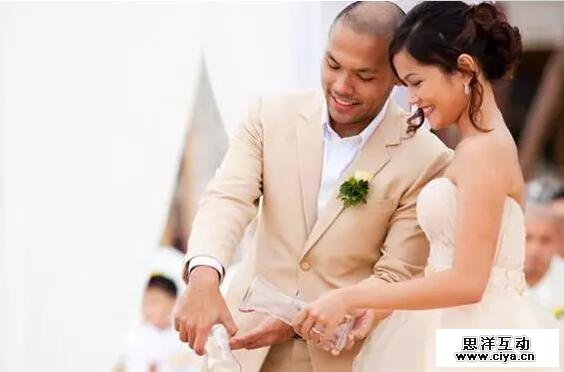 始终无法成为社交主战场的在线婚恋平台如何打赢转型战？